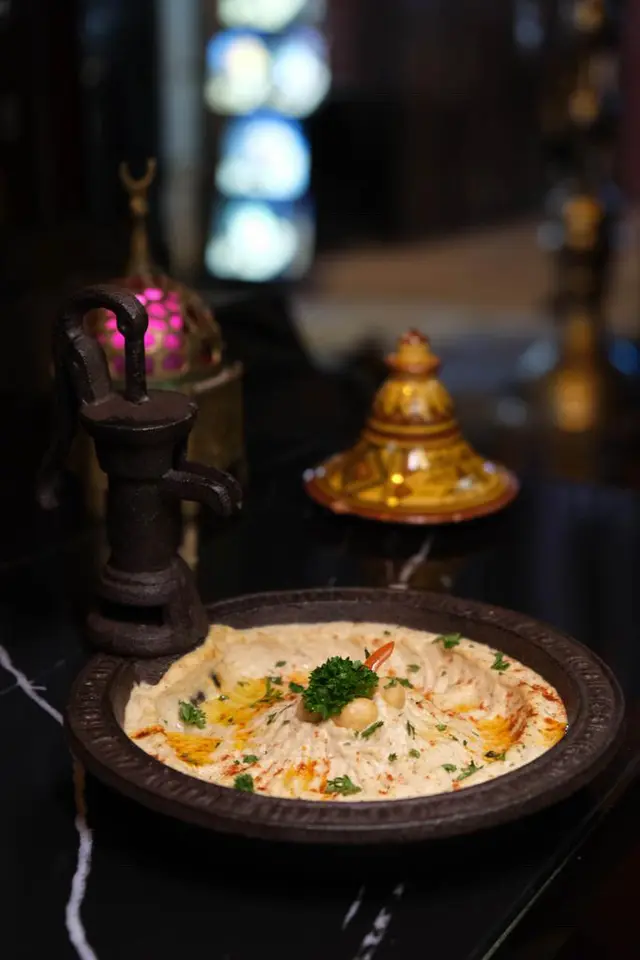 Balady Lounge dish 9